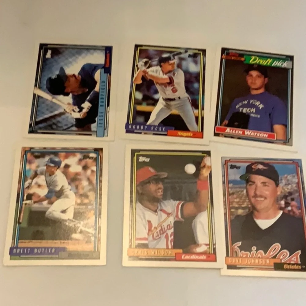 Bundle of Baseball Cards Lot 86
